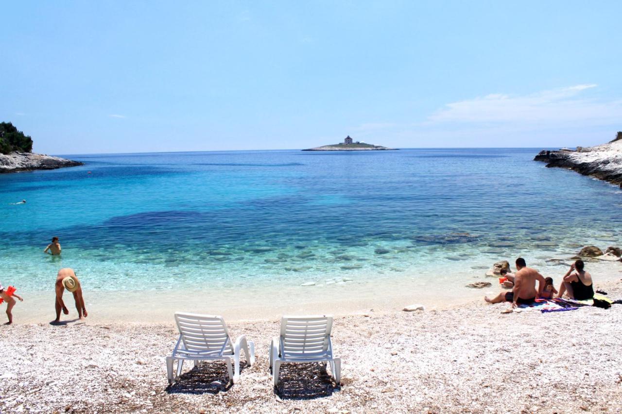 Apartments And Rooms With Parking Space Hvar - 15378 Hvar Town Bagian luar foto