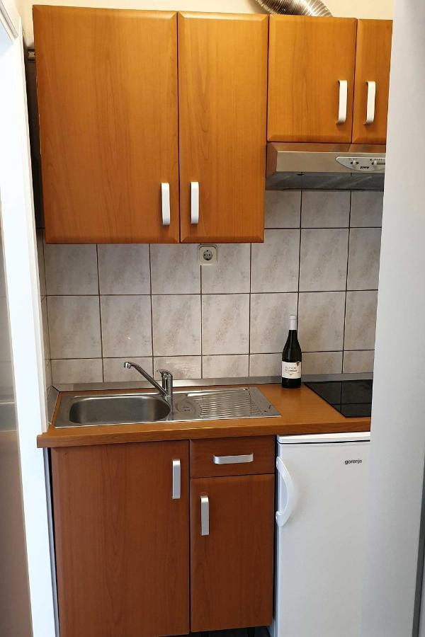 Apartments And Rooms With Parking Space Hvar - 15378 Hvar Town Bagian luar foto